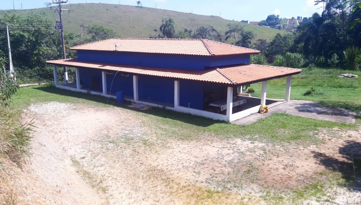 399692ff-6fa2-424c-aa57-1875dc2732e8