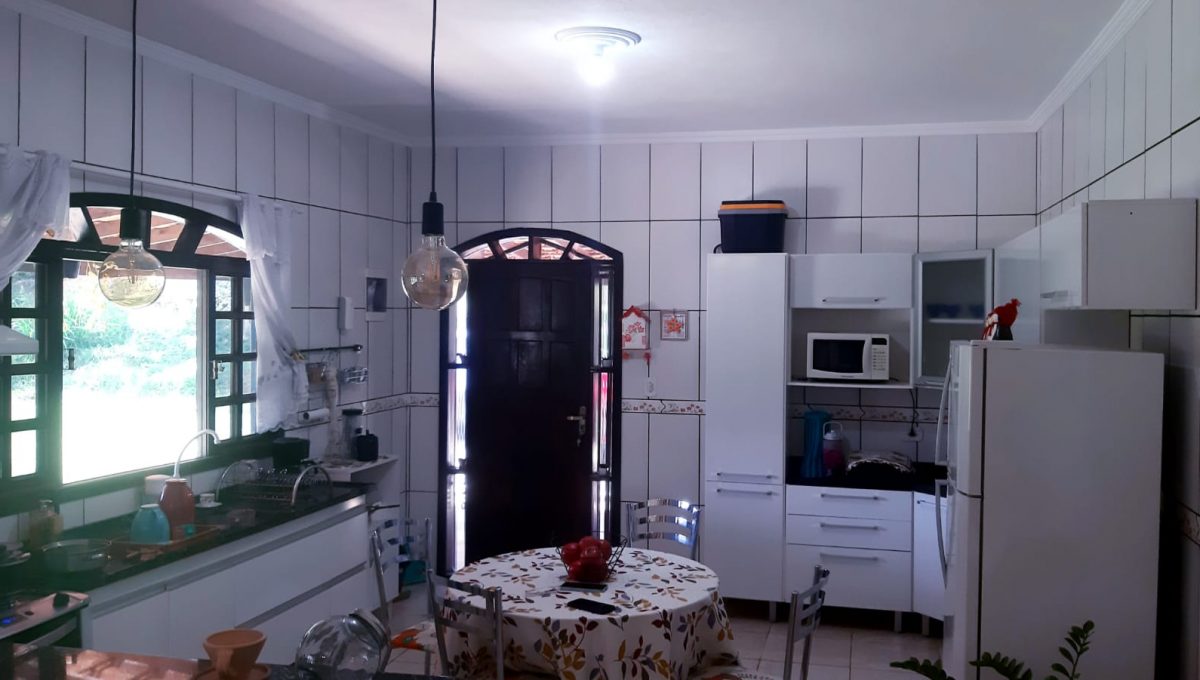 e3c0f3b1-f304-40f0-b9f3-b34477649fde